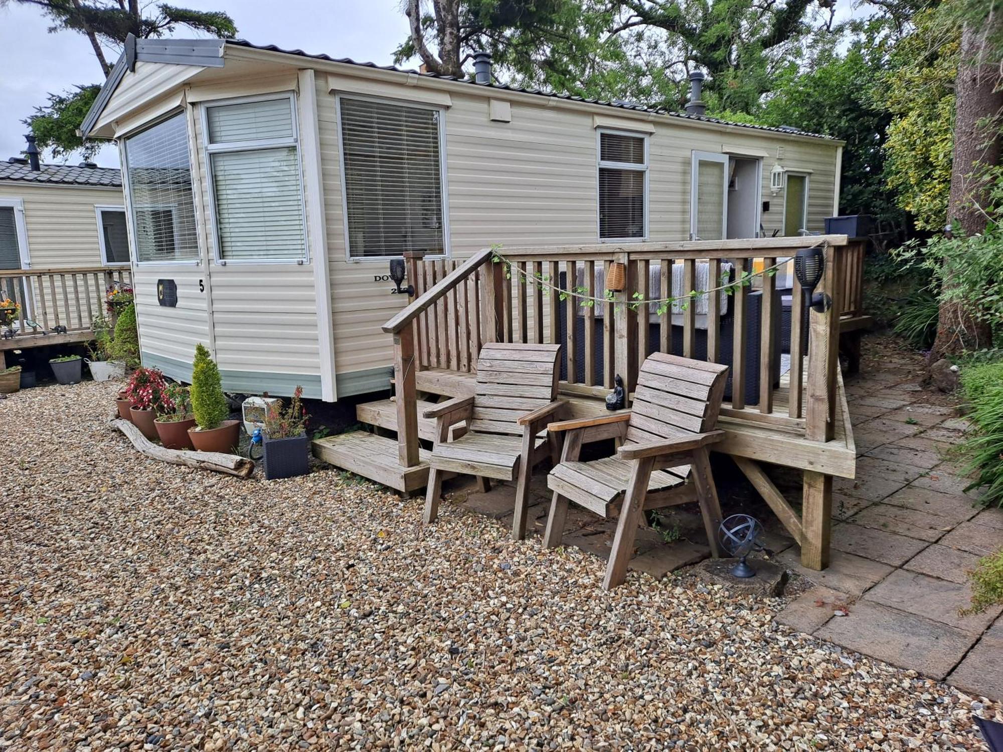 Amroth Bay Holiday Caravan Llanteg Exterior foto